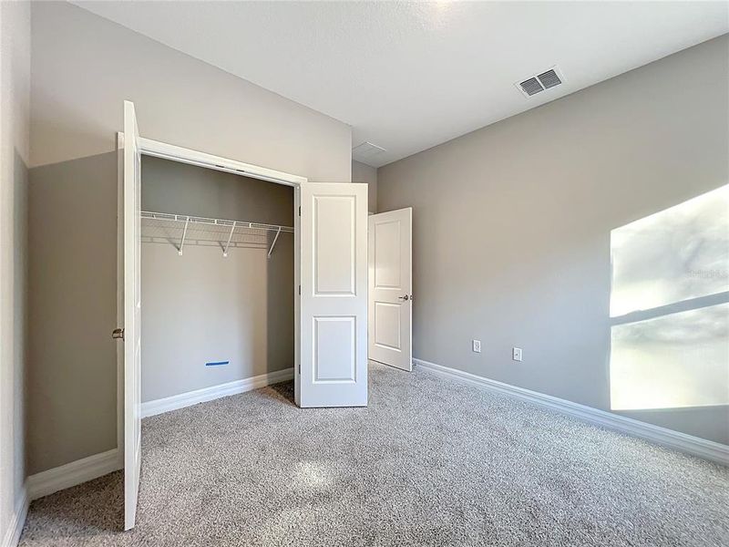 Spacious, unfurnished interior of a new home in , Lehigh Acres (Image 33).
