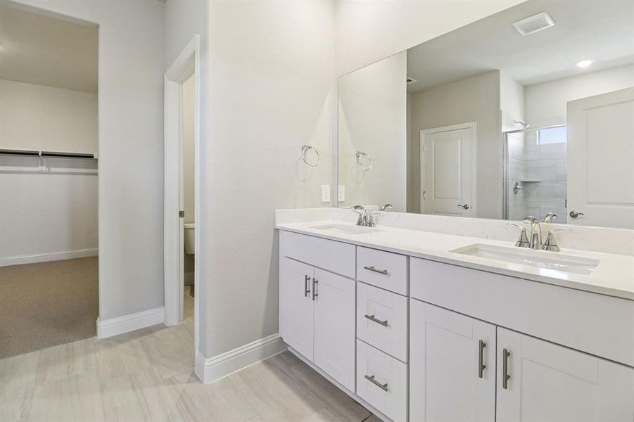 Photo is not of the actual home, but is an inspirational photo of builder’s model home and may depict options, furnishings, and/or decorator features that are not included.