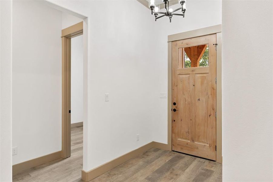 Spacious, unfurnished interior of a new home in , Star Harbor (Image 19).