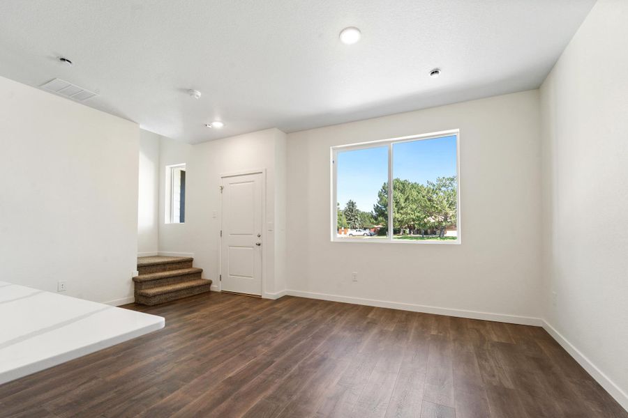 Spacious, unfurnished interior of a new home in Conestoga, Ault (Image 21).