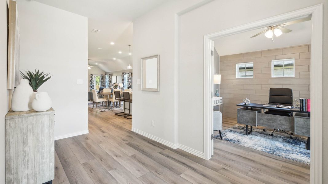 Laurel Floor Plan - Representative Photo