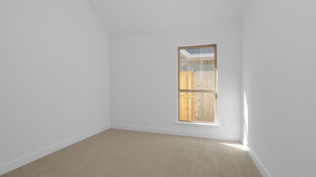 Spacious, unfurnished interior of a new home in Sienna 50', Missouri City (Image 4). Spacious, unfurnished interior of a new home in Sienna 50', Missouri City (Image 4).