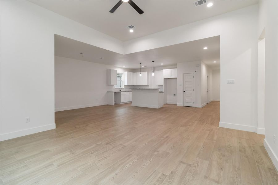Spacious, unfurnished interior of a new home in , Wimberley (Image 18). Spacious, unfurnished interior of a new home in , Wimberley (Image 18).
