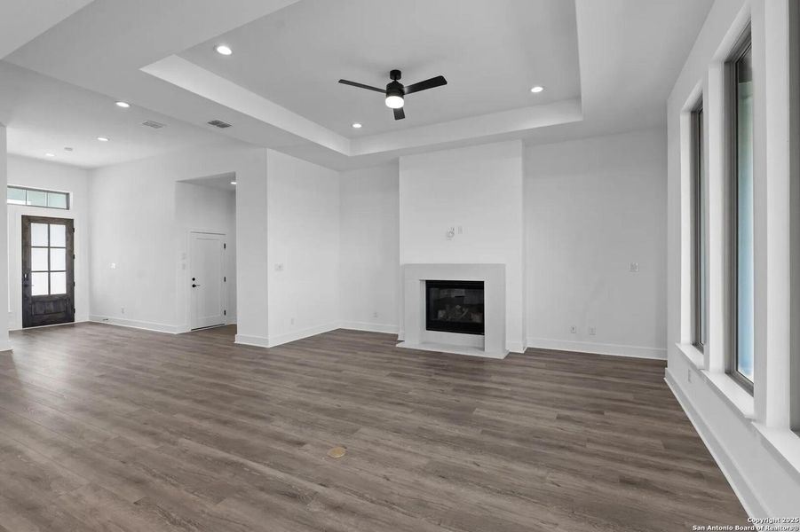 Spacious, unfurnished interior of a new home in Legacy at Lake Dunlap, New Braunfels (Image 11). Spacious, unfurnished interior of a new home in Legacy at Lake Dunlap, New Braunfels (Image 11).
