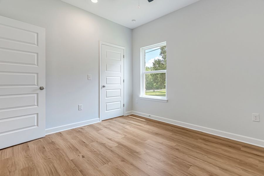 Spacious, unfurnished interior of a new home in , Crestview (Image 31).