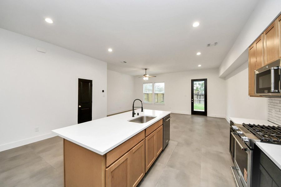 Furnished interior view inside a new home in , Houston (Image 10). Furnished interior view inside a new home in , Houston (Image 10).