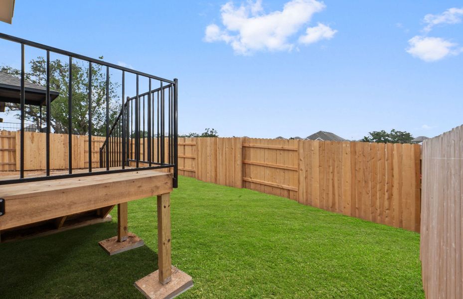 Exterior details and patio area of a home in La Cima, San Marcos (Image 33).