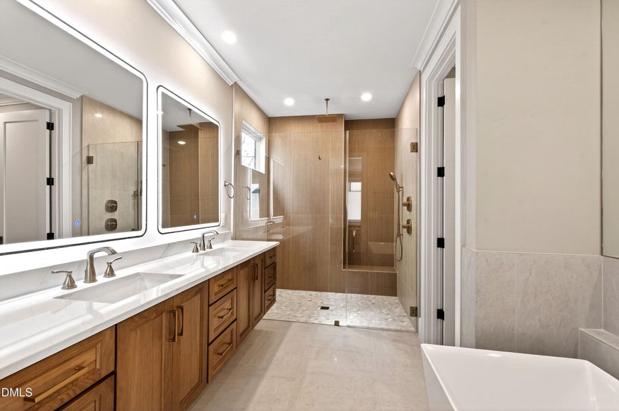 Carson (61) Carson (61)