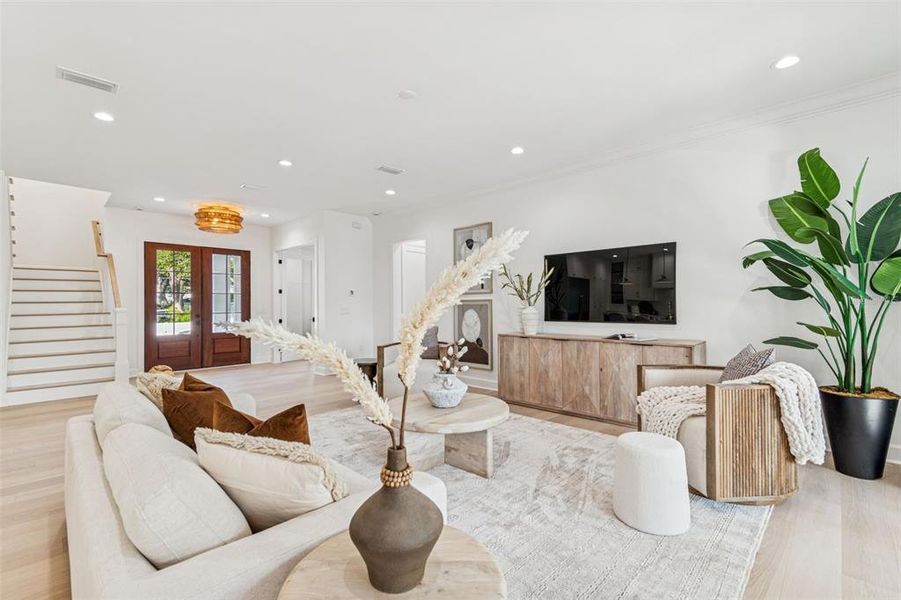 Furnished interior view inside a new home in , Tampa (Image 55).