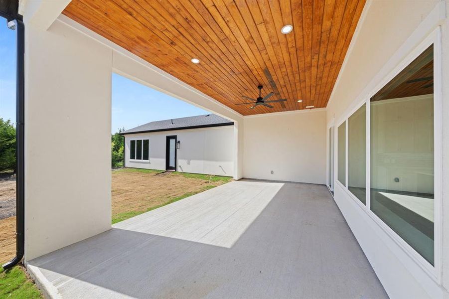 Spacious, unfurnished interior of a new home in , Waxahachie (Image 13). Spacious, unfurnished interior of a new home in , Waxahachie (Image 13).