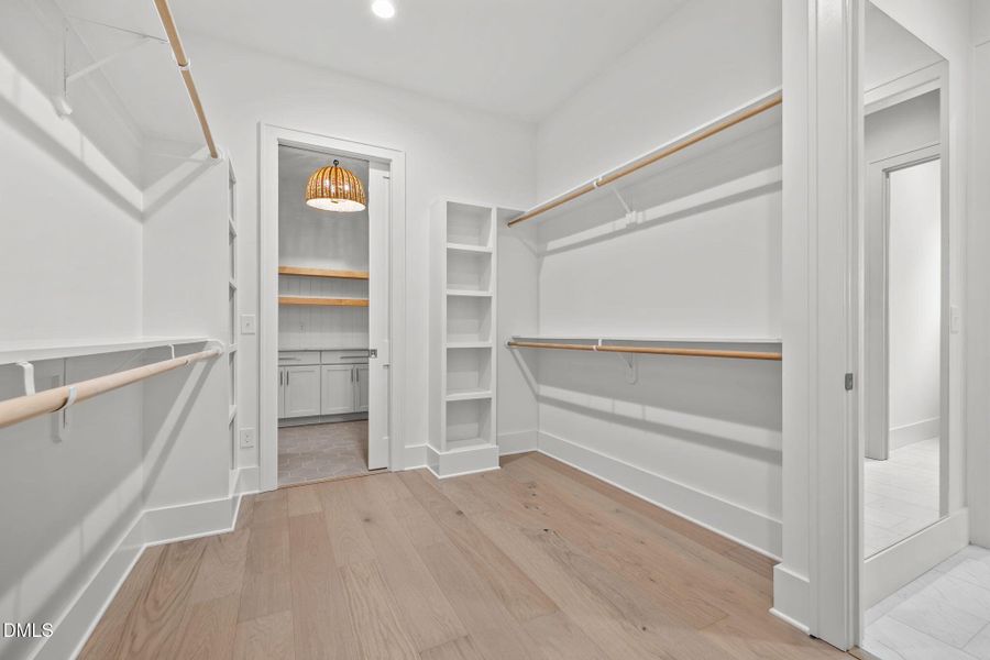 40-web-or-mls-IMG_1824 40-web-or-mls-IMG_1824