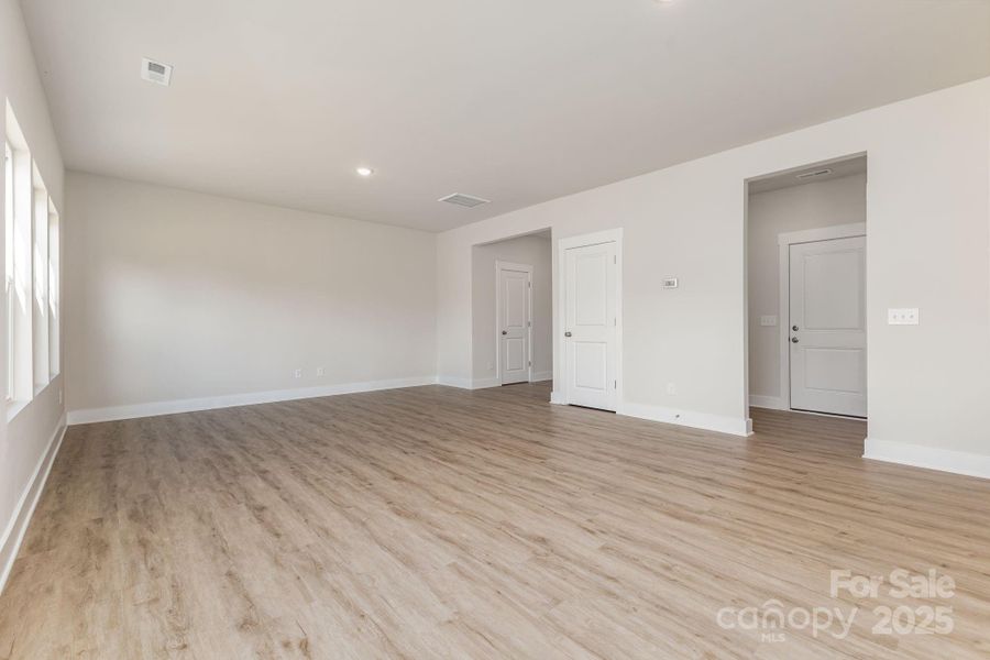Spacious, unfurnished interior of a new home in , Mooresville (Image 17).