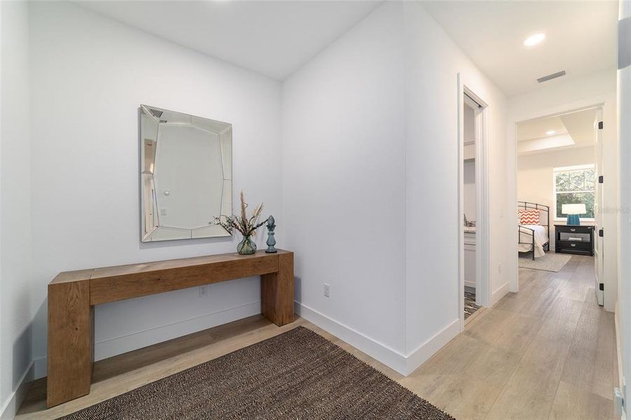 Furnished interior view inside a new home in , Belleview (Image 47).