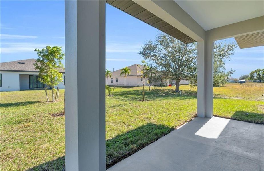 Exterior details and patio area of a home in , Cape Coral (Image 3).