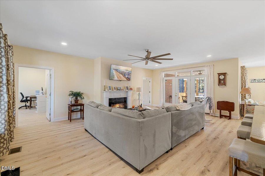 Living Room Living Room