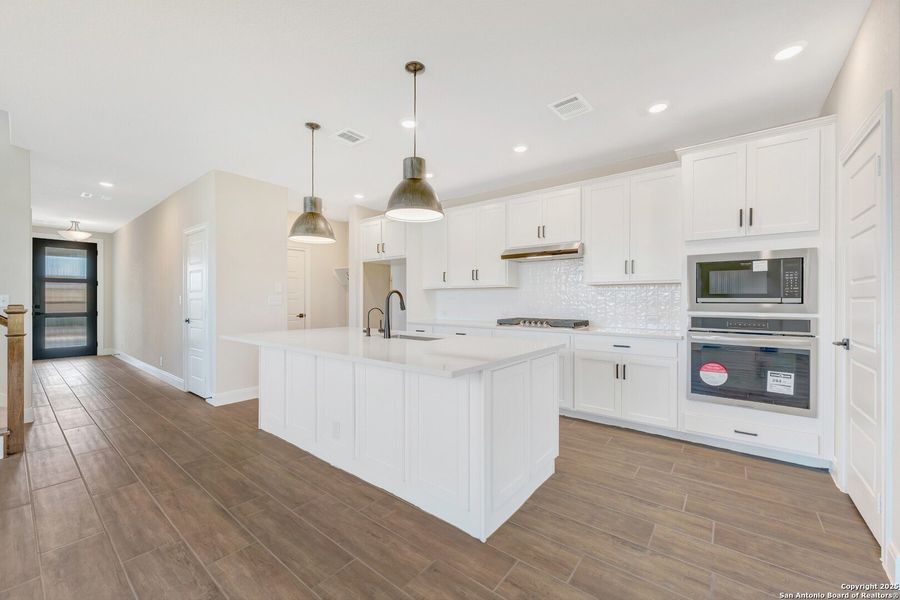 Furnished interior view inside a new home in The Crossvine 45’, Schertz (Image 3).