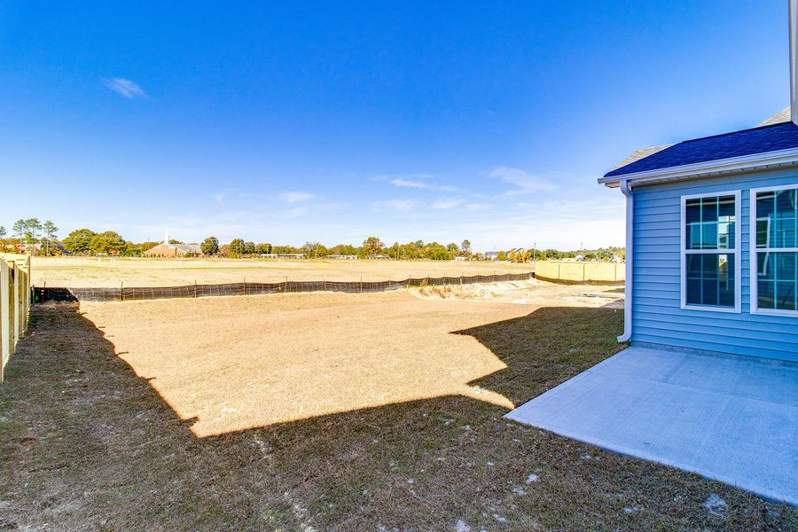 Exterior details and patio area of a home in Hendrix Farms, Lexington (Image 23).