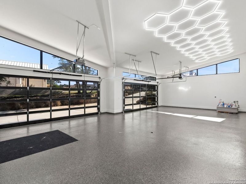 Image 48 of a home in .