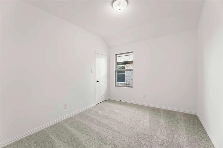 Spacious, unfurnished interior of a new home in Devonshire 40s, Forney (Image 20). Spacious, unfurnished interior of a new home in Devonshire 40s, Forney (Image 20).