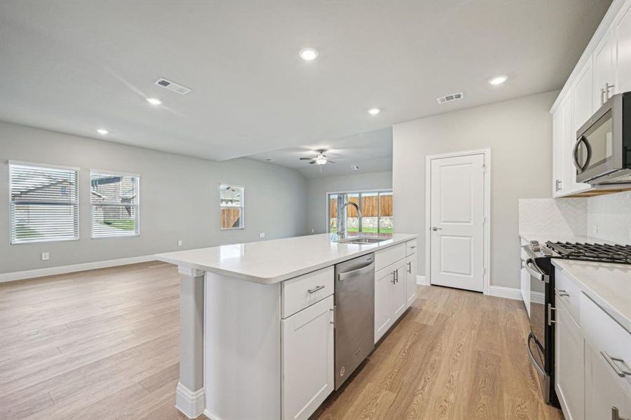 Photo is not of the actual home, but is an inspirational photo of builder’s model home and may depict options, furnishings, and/or decorator features that are not included.