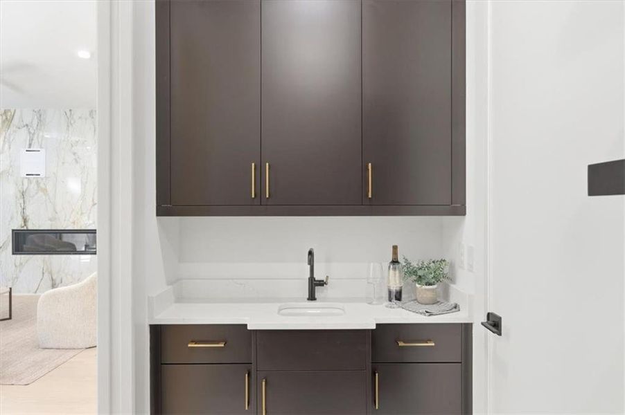 Close-up of interior finishes inside a home in Aster, Roswell (Image 24).