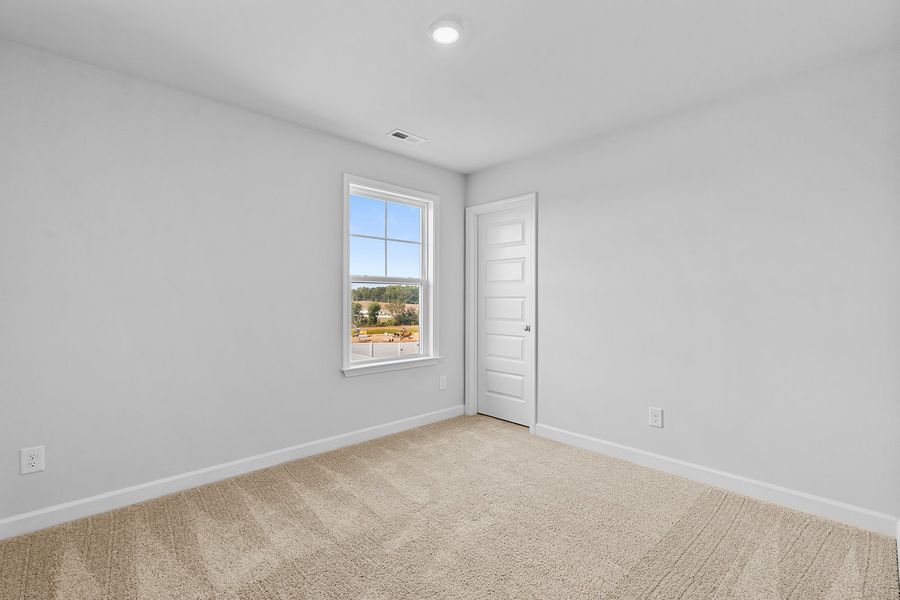 Spacious, unfurnished interior of a new home in Fieldstone, Lexington (Image 46). Spacious, unfurnished interior of a new home in Fieldstone, Lexington (Image 46).