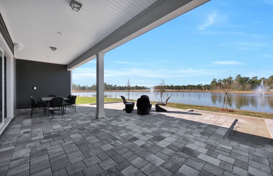 Merlot Grand | Covered Lanai Merlot Grand | Covered Lanai