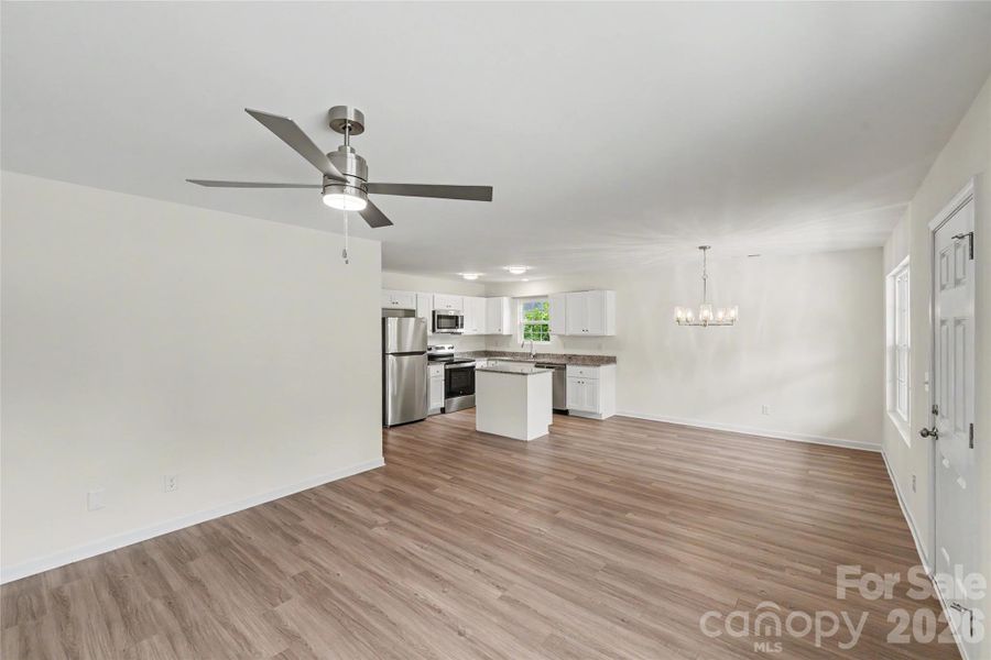 Spacious, unfurnished interior of a new home in , Rock Hill (Image 25). Spacious, unfurnished interior of a new home in , Rock Hill (Image 25).