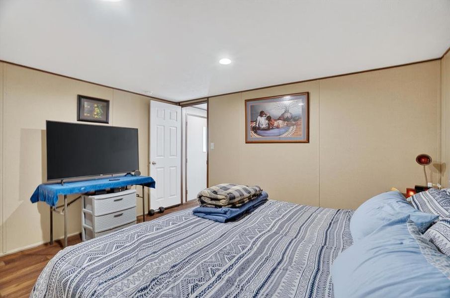 comfortable spacing for bed comfortable spacing for bed