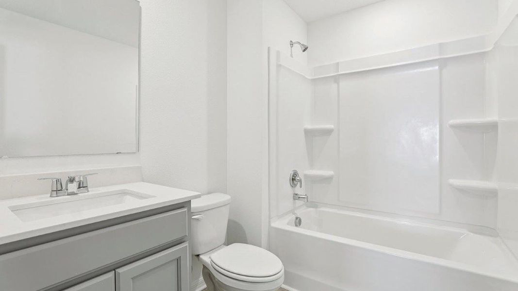Furnished interior view inside a new home in Hamilton Bluff, Lake Hamilton (Image 13).