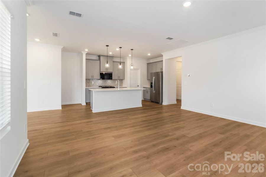 Spacious, unfurnished interior of a new home in , York (Image 25).