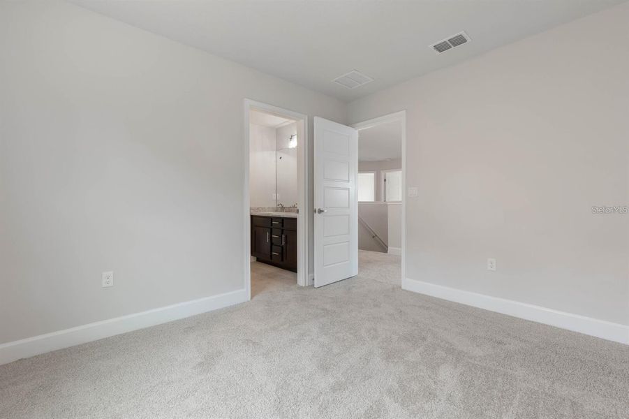 Spacious, unfurnished interior of a new home in Palm Coast, Palm Coast (Image 18).