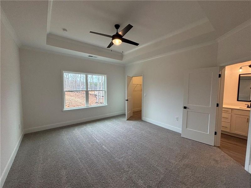 Spacious, unfurnished interior of a new home in Tuscany Hills, Douglasville (Image 15).