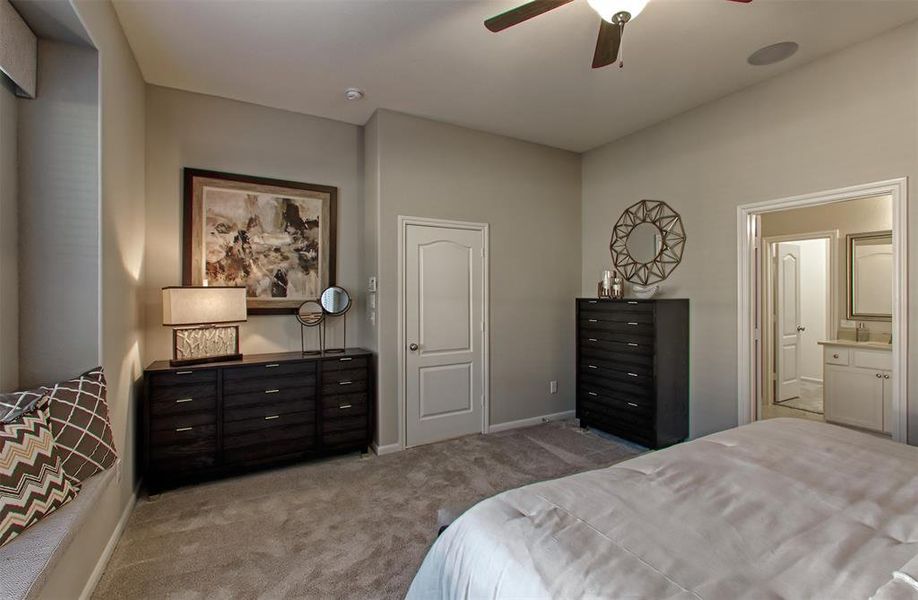 Photos are REPRESENTATIVE of the home /floor plan and are NOT of the actual home.  Selections, features, and room options may vary.  For more info., contact Chesmar Homes.