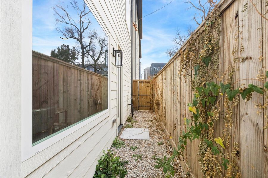 A small gravel yard designed for minimal maintenance and effortless care.