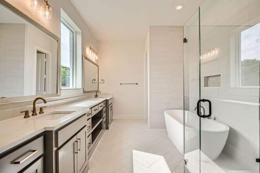 Plan 1641 Main Bathroom Representative Photo Plan 1641 Main Bathroom Representative Photo