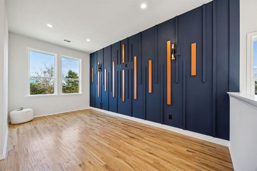 Spacious, unfurnished interior of a new home in , Ennis (Image 24).