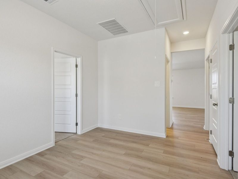 Flex space in the Allen floorplan at a Meritage Homes community. Flex space in the Allen floorplan at a Meritage Homes community.