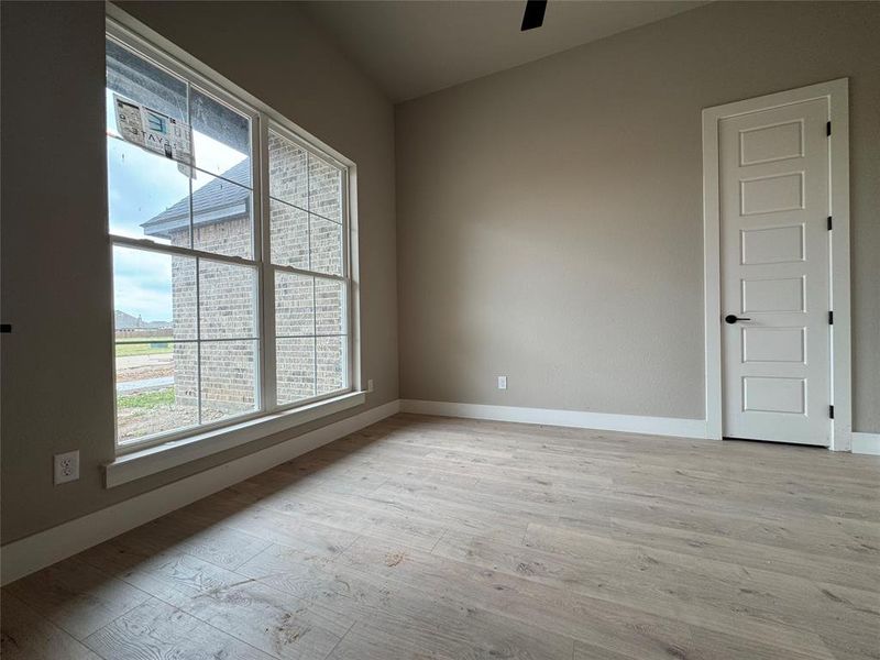 Spacious, unfurnished interior of a new home in Coyote Crossing, Godley (Image 4). Spacious, unfurnished interior of a new home in Coyote Crossing, Godley (Image 4).