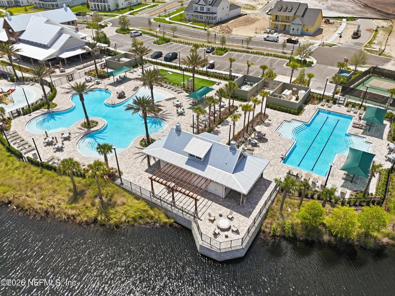 Community amenities in Seven Pines, Jacksonville (Image 37).
