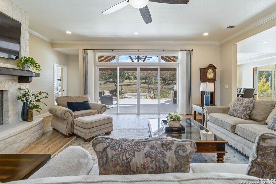 Furnished interior view inside a new home in , Boerne (Image 10).