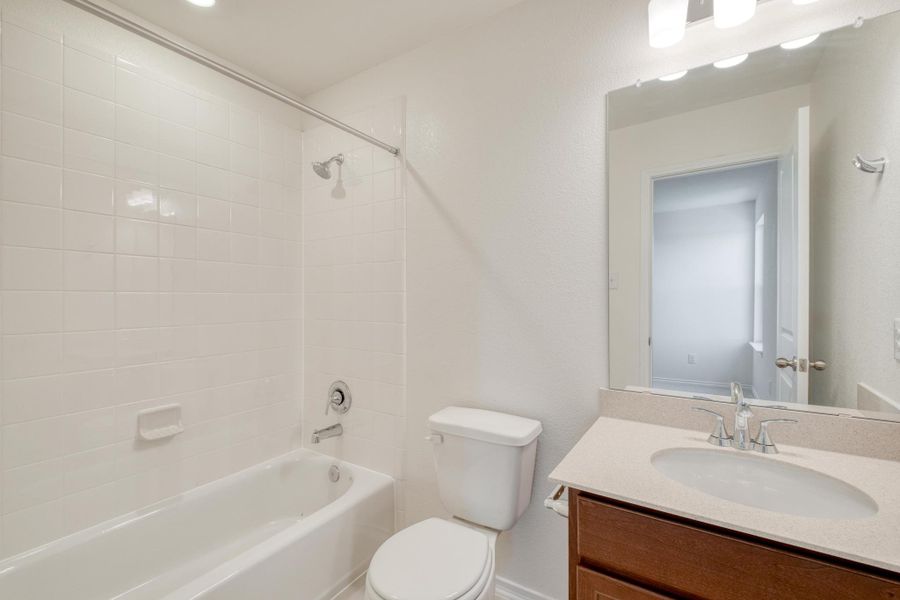 Furnished interior view inside a new home in Sonterra - Cool Water, Jarrell (Image 8). Furnished interior view inside a new home in Sonterra - Cool Water, Jarrell (Image 8).