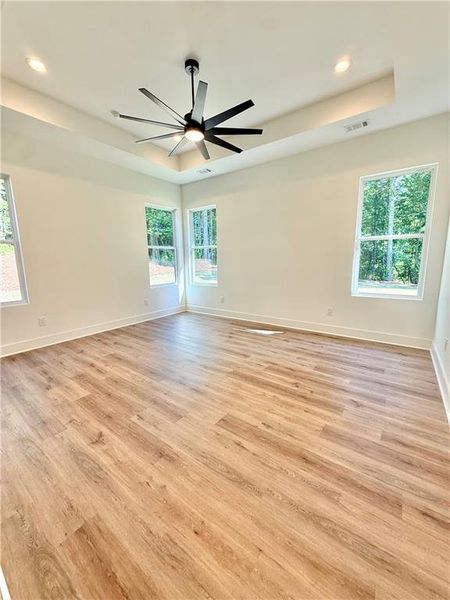 Spacious, unfurnished interior of a new home in , Dallas (Image 15).