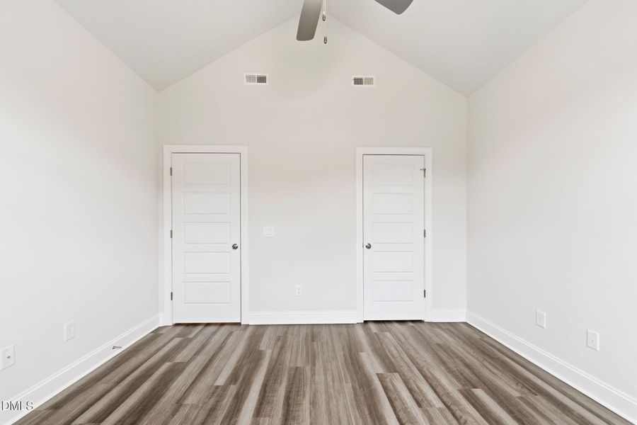 35-web-or-mls-DSC00395 35-web-or-mls-DSC00395