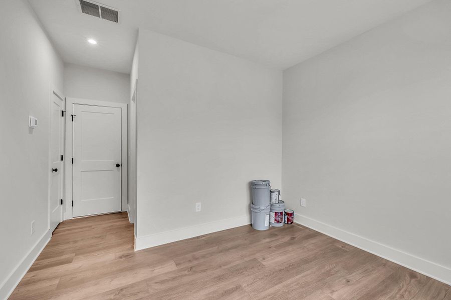 Representative unfurnished interior of a home built from the Welkin by Empire Homes in BelleWether, Chattanooga (Image 13).