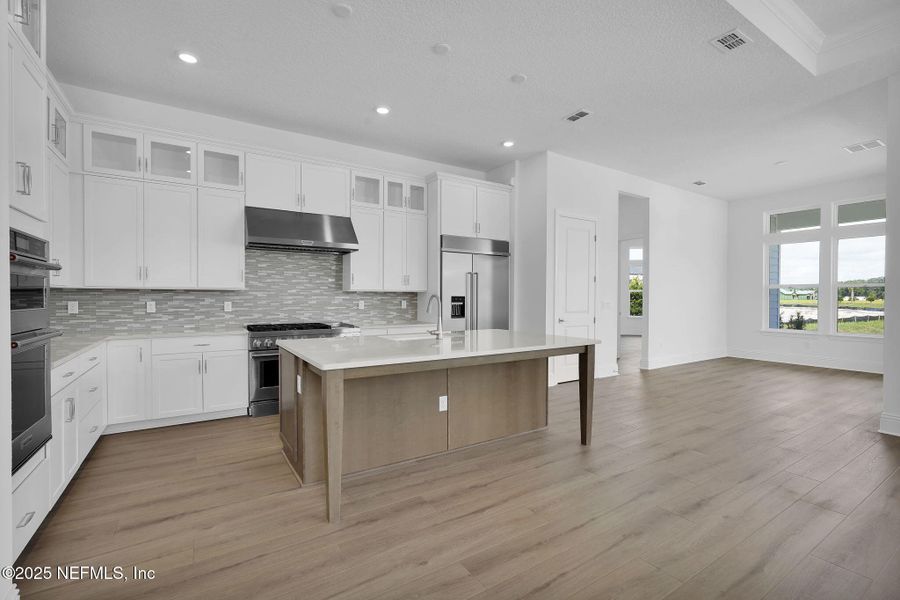 Furnished interior view inside a new home in Del Webb Saint Johns, St. Johns (Image 5).