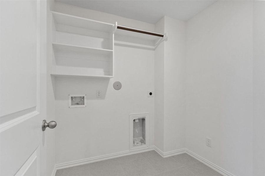 Spacious, unfurnished interior of a new home in Oakwood Estates, Waller (Image 20). Spacious, unfurnished interior of a new home in Oakwood Estates, Waller (Image 20).