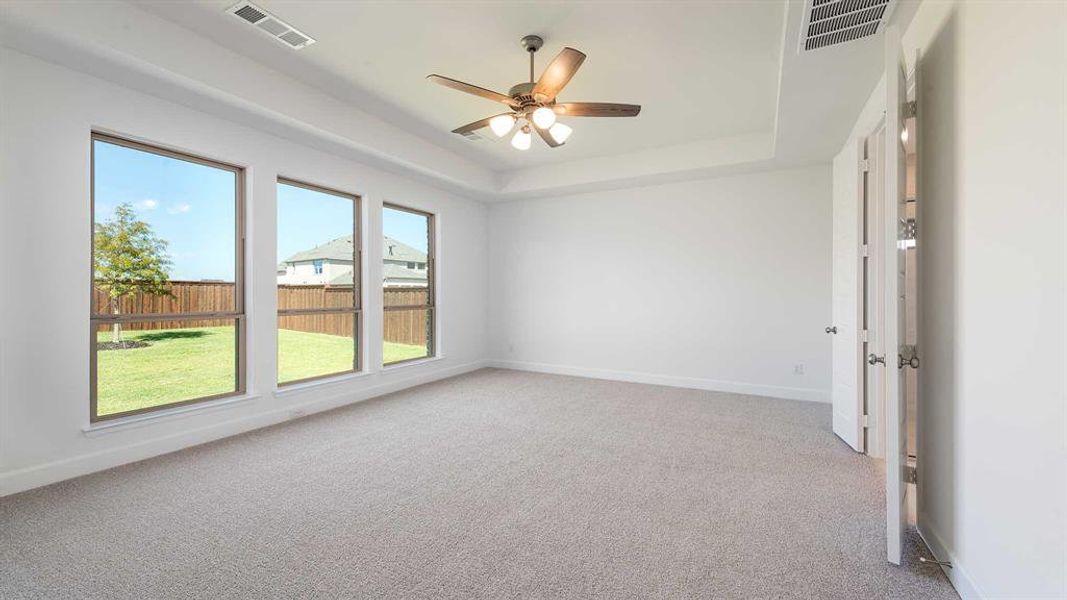 Spacious, unfurnished interior of a new home in Mosaic 50', Celina (Image 25).