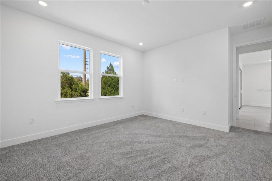 Spacious, unfurnished interior of a new home in , Punta Gorda (Image 14). Spacious, unfurnished interior of a new home in , Punta Gorda (Image 14).