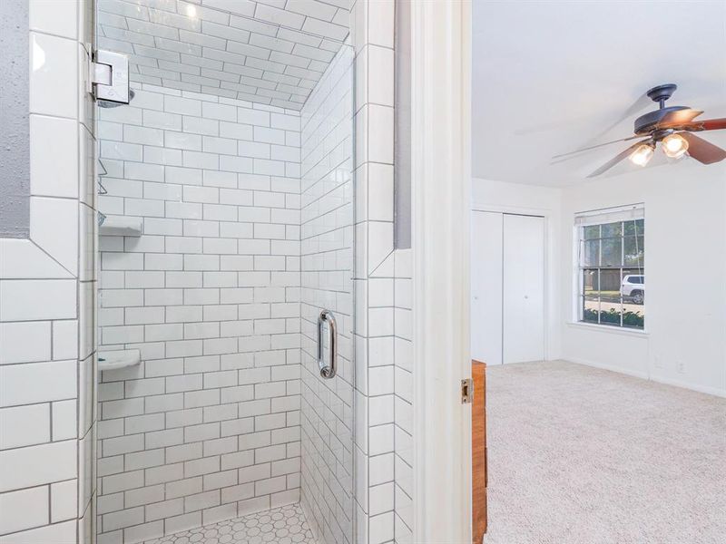 Ensuite Bath 2 Ensuite Bath 2